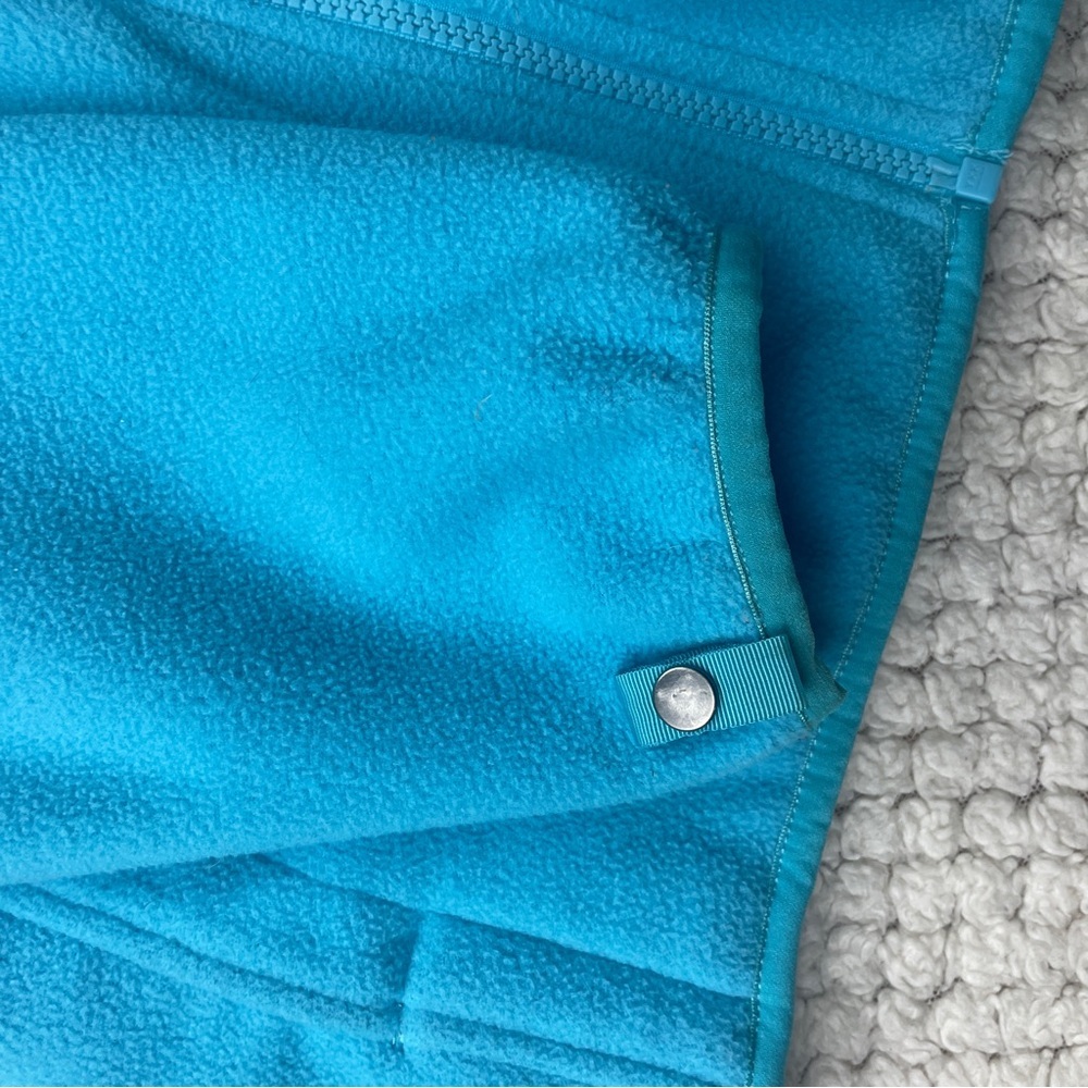 The North Face Turquoise Fleece Jacket - Picture 6 of 11